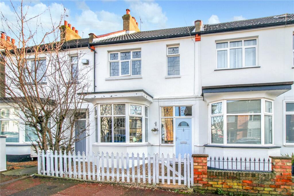 Main image of property: Lymington Avenue, Leigh-on-Sea, Essex, SS9