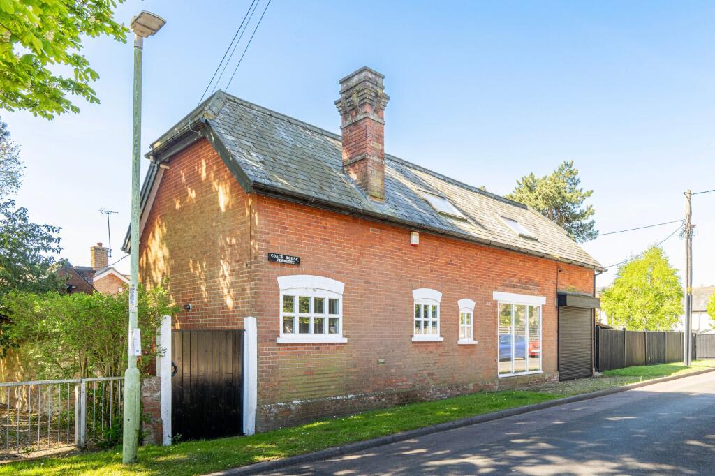 Main image of property: Borrow Road, Lowestoft
