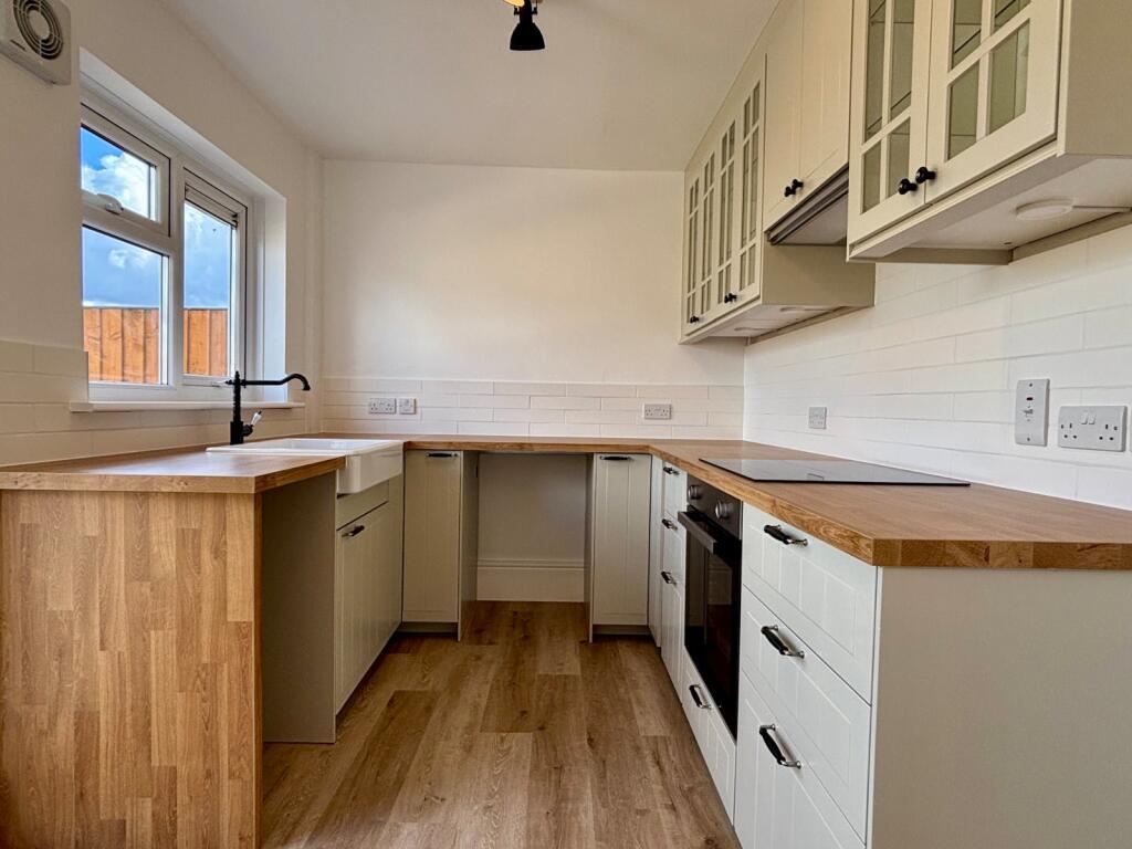 Middlesex, Pebworth, Stratford-upon-Avon, Worcestershire, CV37 photo 3
