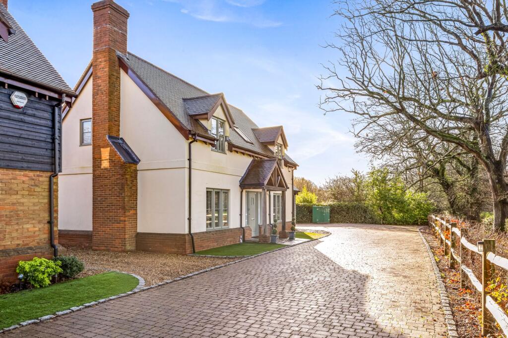 Main image of property: Vaughan Copse, Mannings Heath, RH13