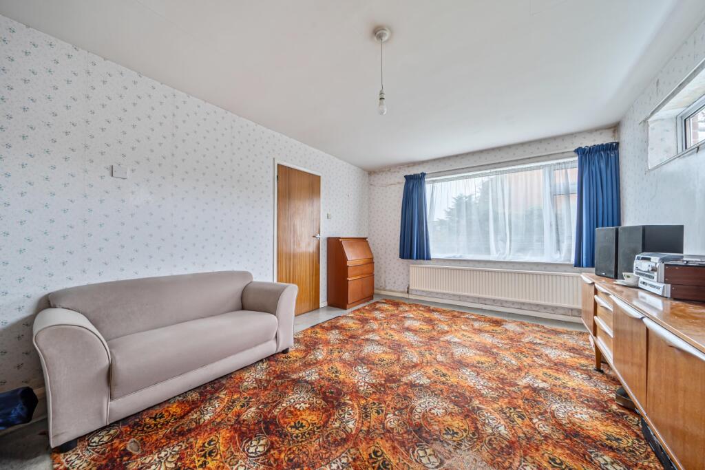Beech Close, Folkestone, Kent, CT19 photo 4