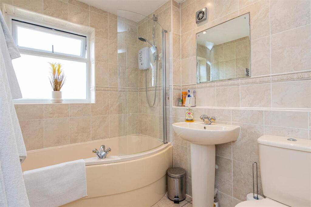 House in Cottingham, North Northamptonshire - More