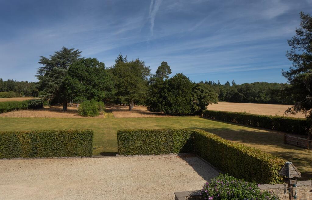 House in West Oxfordshire, Tackley - View 4