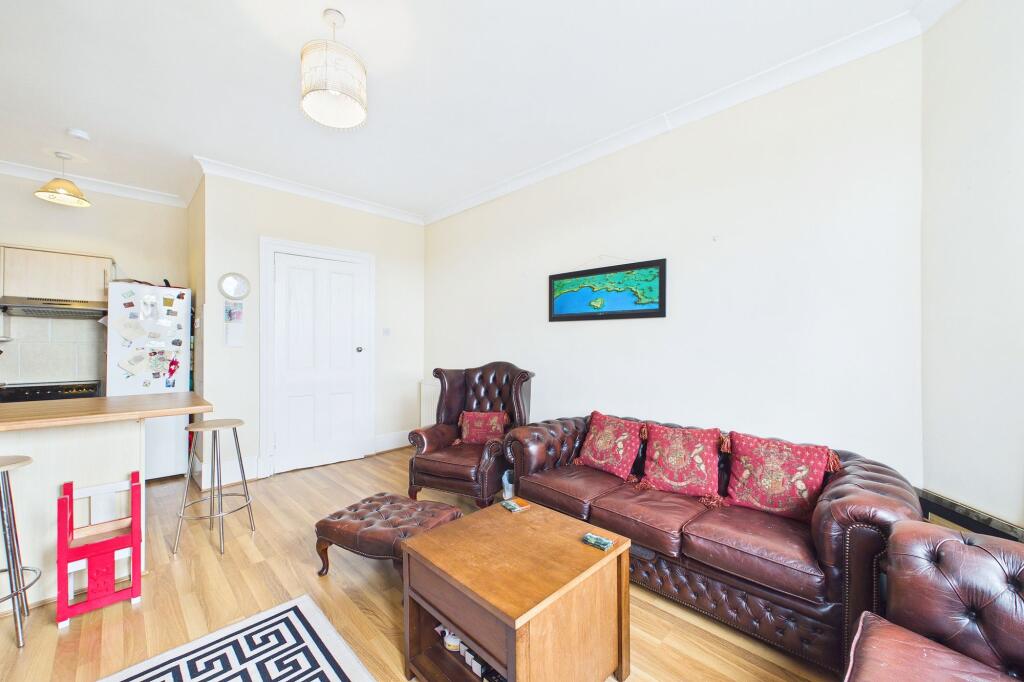 Apartment in Glasgow - View 5