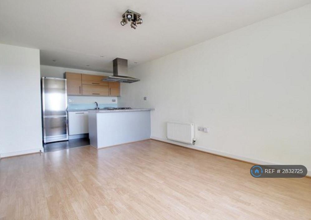 Main image of property: Cosmopolitan Court, Enfield, EN1
