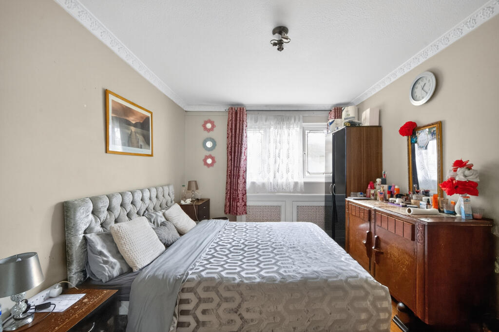 Main image of property: Mascotts Close, London, NW2