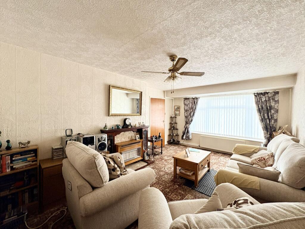 Shetland Gardens, Doncaster, DN2 photo 2