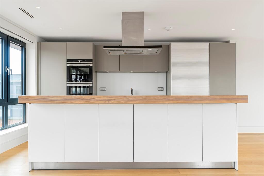 Apartment in Oxford, City Centre - View 5