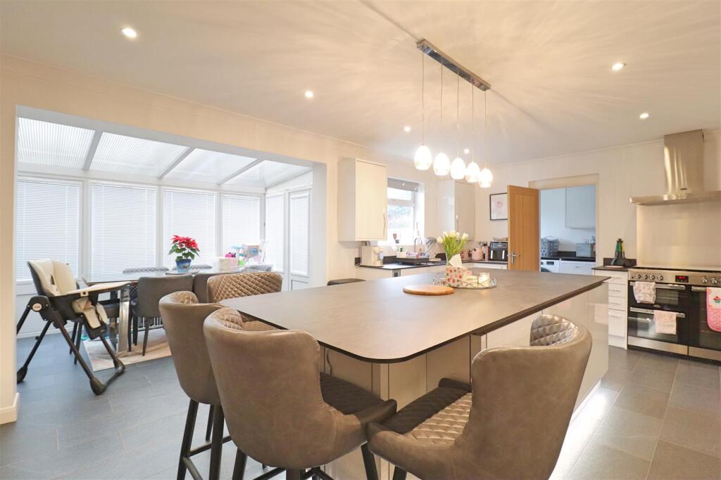 Aetheric Road, Braintree photo 3