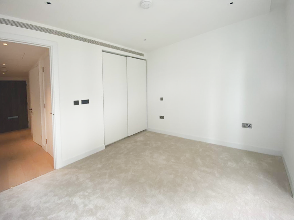 Apartment in London - View 3