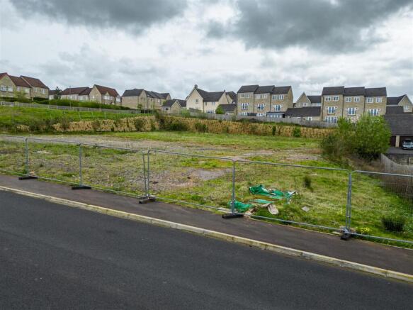 Land at Oxleaze Way, Paulton, Somerset, BS39 7AN| 