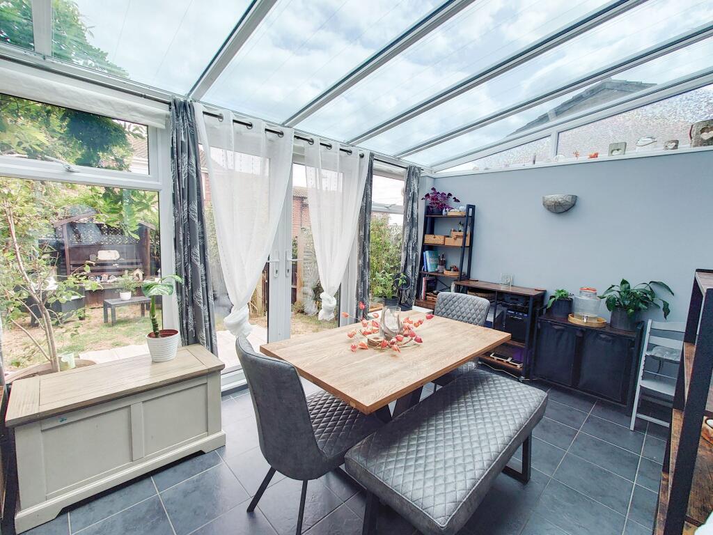 Foxhill, Peacehaven photo 5