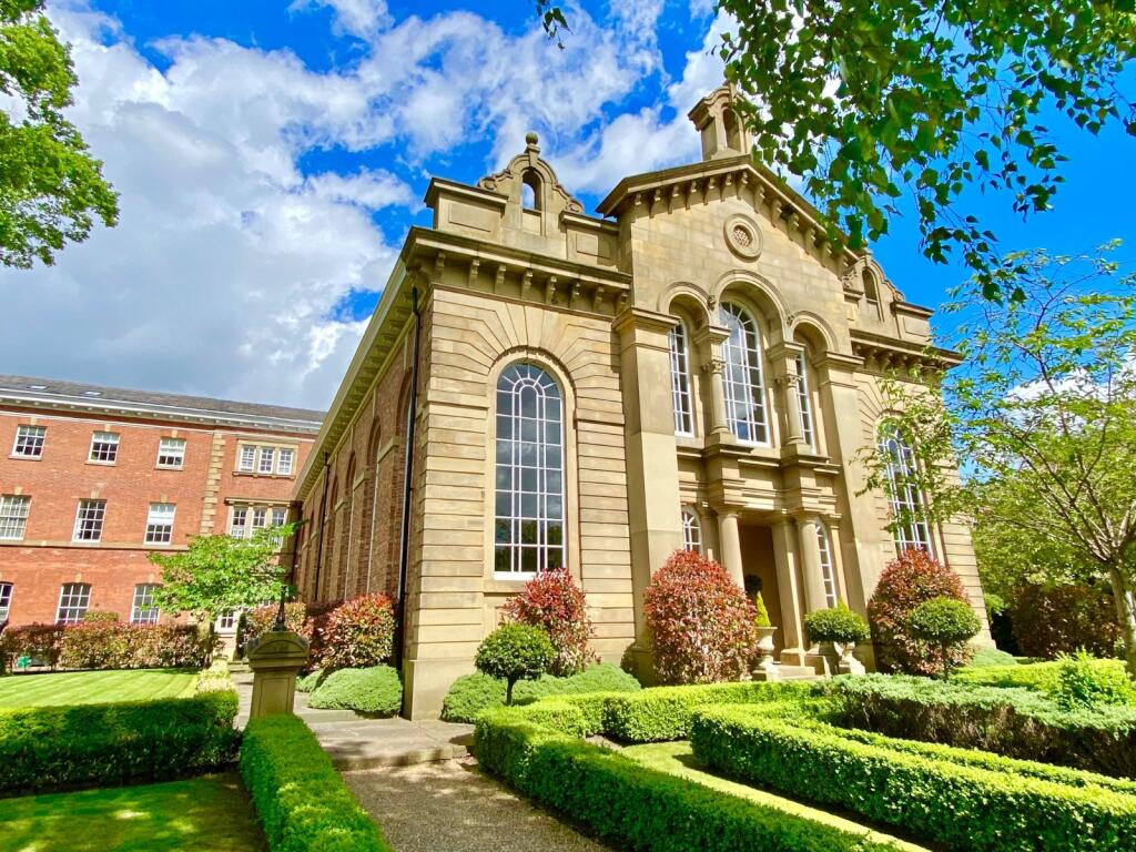 Main image of property: Houseman Crescent, West Didsbury, Manchester, M20