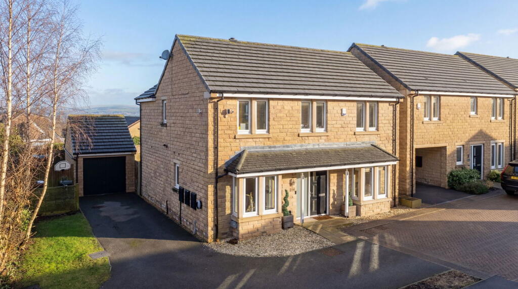 Main image of property: Moor Croft Close, Mirfield, WF14