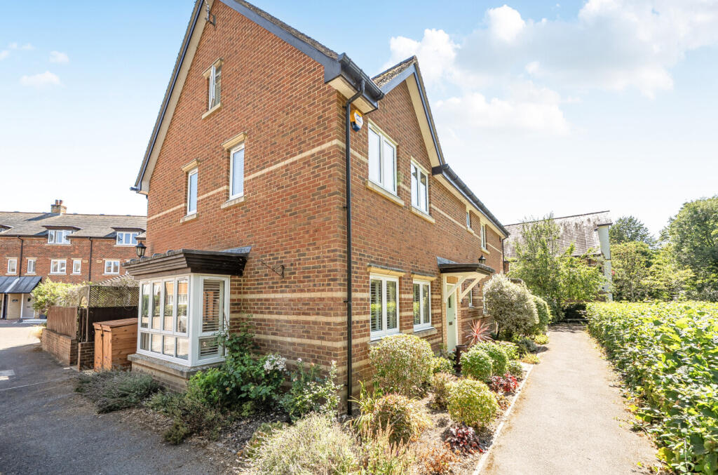 Main image of property: Newton Lane, Romsey, Hampshire, SO51