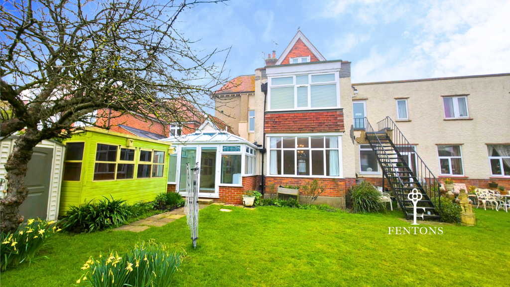 Main image of property: Connaught Avenue, Frinton-on-Sea