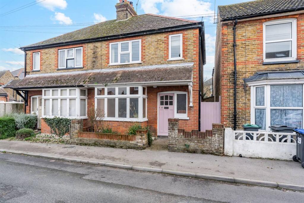 3-bed semi-detached on Kent Street, Whitstable, £375,000