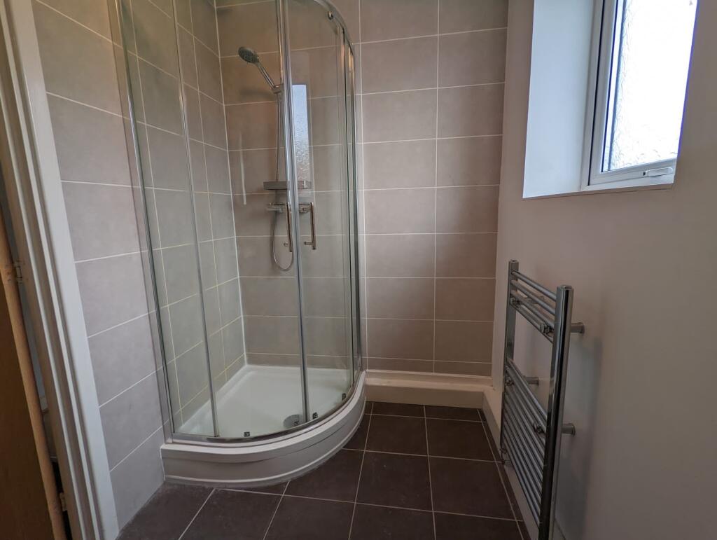 Apartment in Sandwell, West Midlands - More