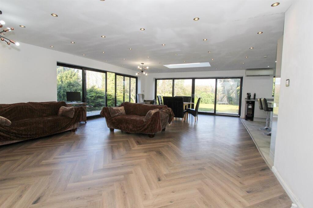 Main image of property: Gilhams Avenue, Banstead