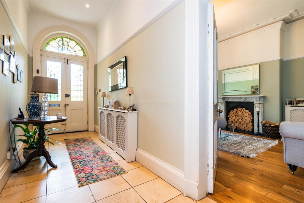 Groby Place, Altrincham photo 5