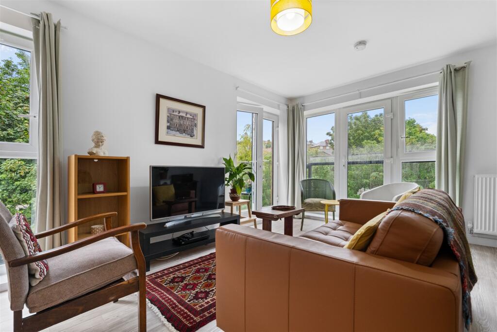 4/7 183 Dorchester Avenue, Kelvindale, G12 0AW photo 2