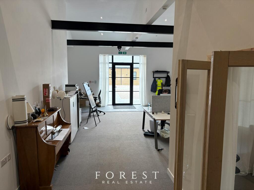 Unit 8 Trinity Hall Business Park (5).JPG