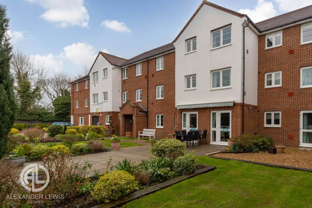 Main image of property: Bennett Court, Letchworth Garden City, SG6 3WA