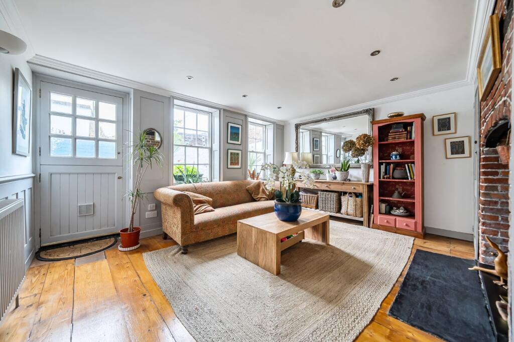 House in Portsmouth - View 4