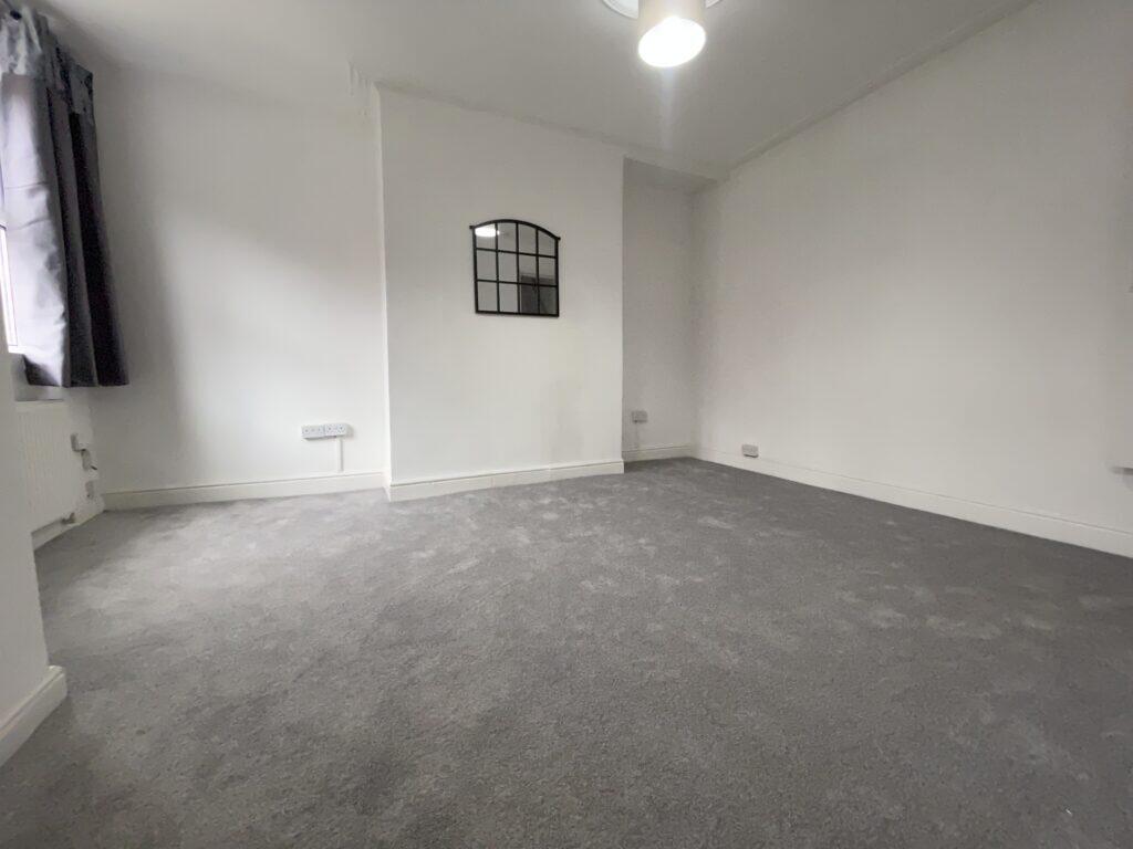 House in Leeds - View 3
