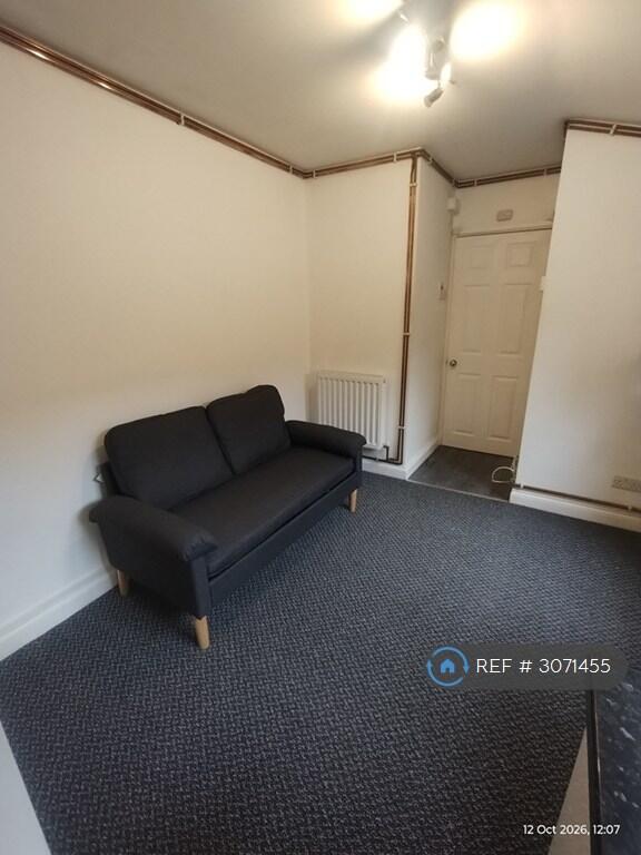 Apartment in Plymouth - More
