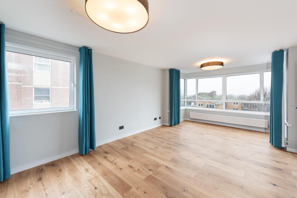 Apartment in Brighton - View 5