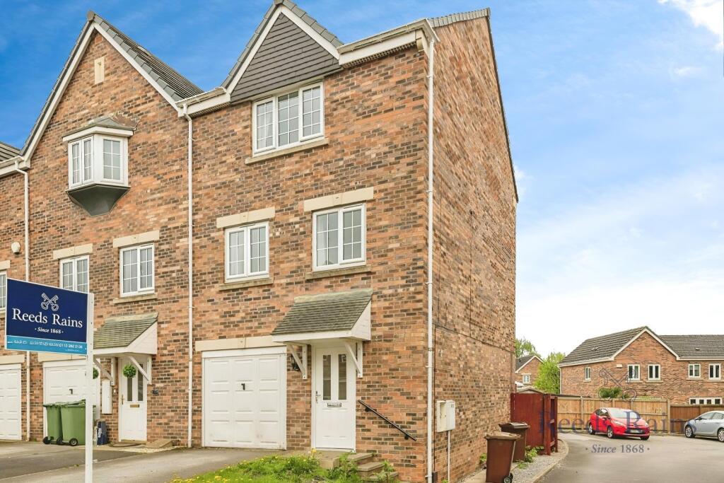 Main image of property: Castle Lodge Avenue, Rothwell, Leeds, West Yorkshire, LS26