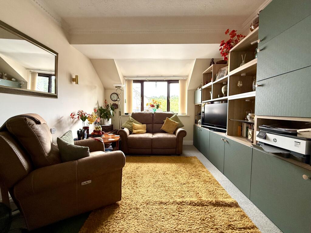 Apartment in Exeter - View 5