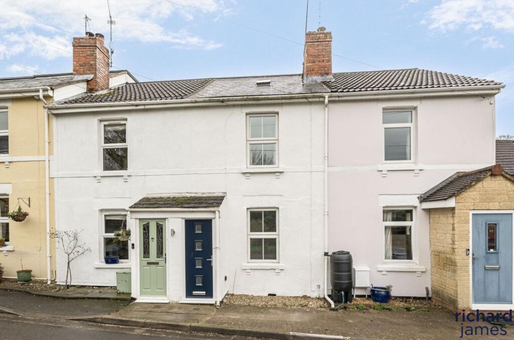 Main image of property: Washpool, Swindon SN5 3PN