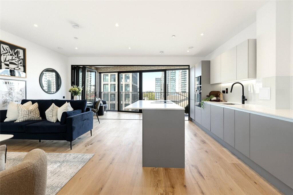 Apartment in London, Vauxhall - View 4