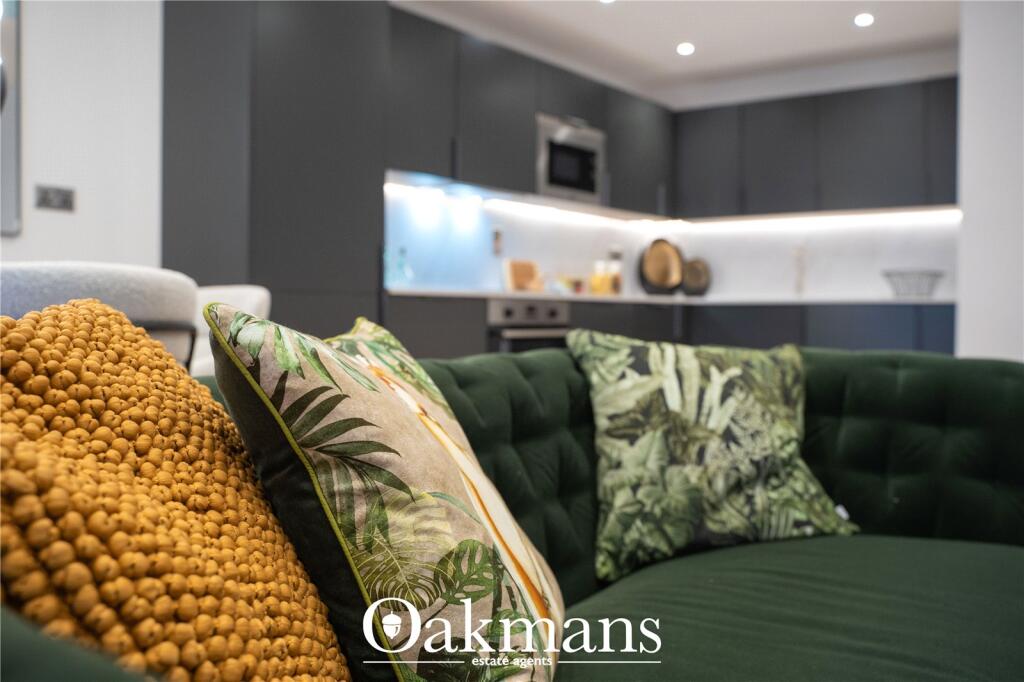 Additional image 11 of 342 - 344 Stratford Road, Shirley, Solihull, Warwickshire, B90