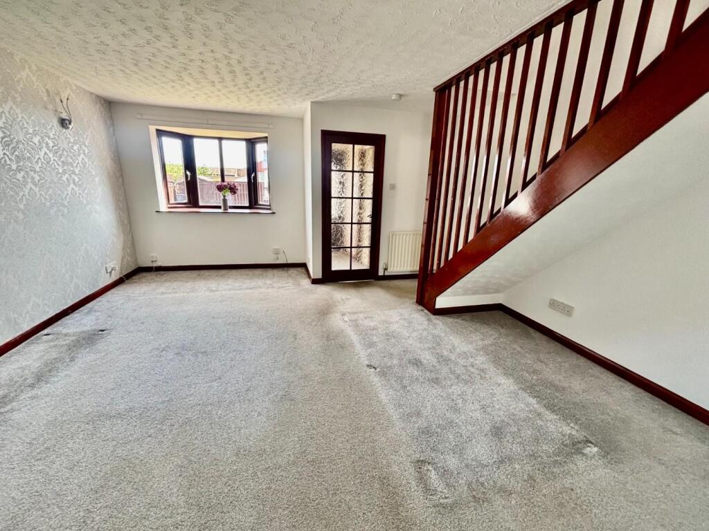 House in West Lindsey, Park Springs, Gainsborough - View 3
