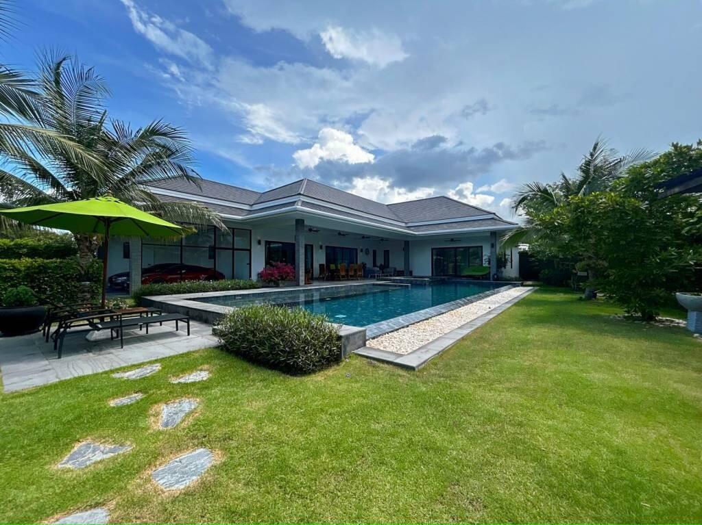 Main image of property: Hua Hin