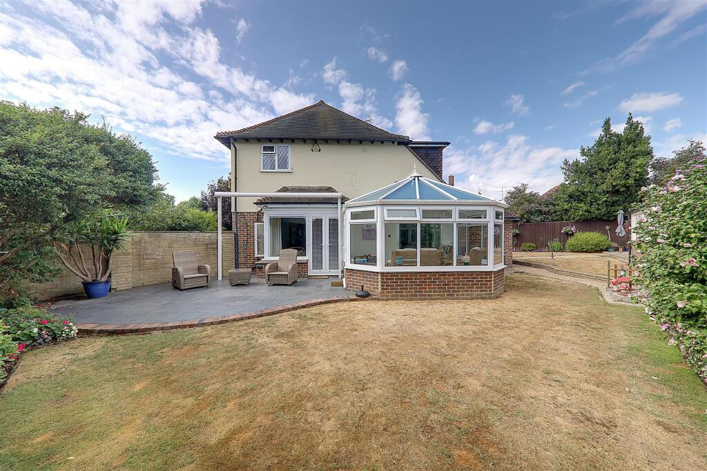 House in Worthing, West Sussex - View 3