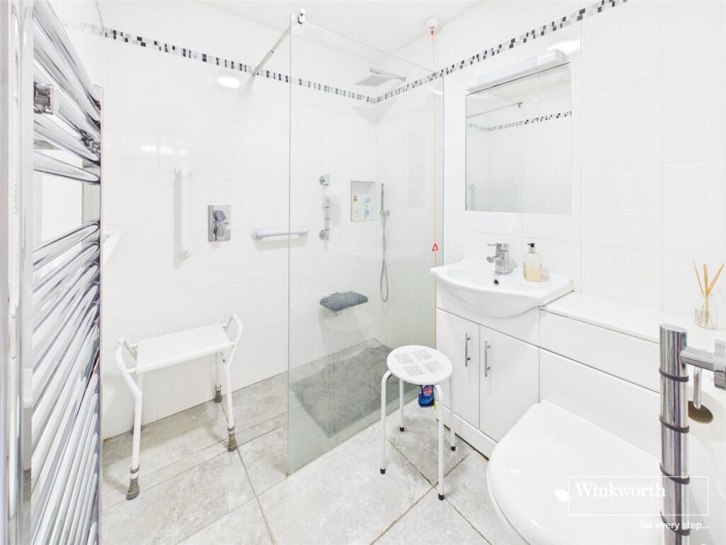 Apartment in London - More