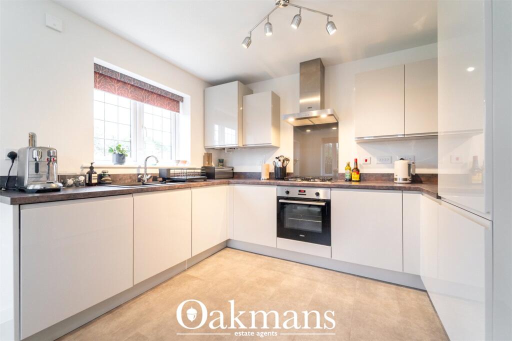 Norris Close, Alcester, Warwickshire, B49 photo 4
