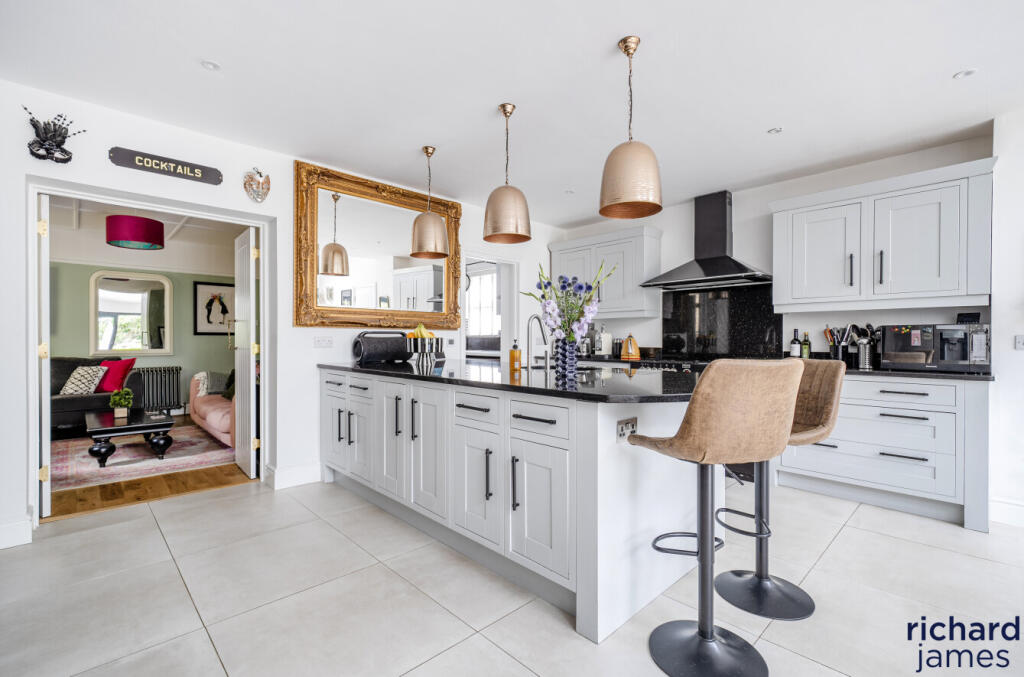 Oxford Road, Calne, SN11 photo 5