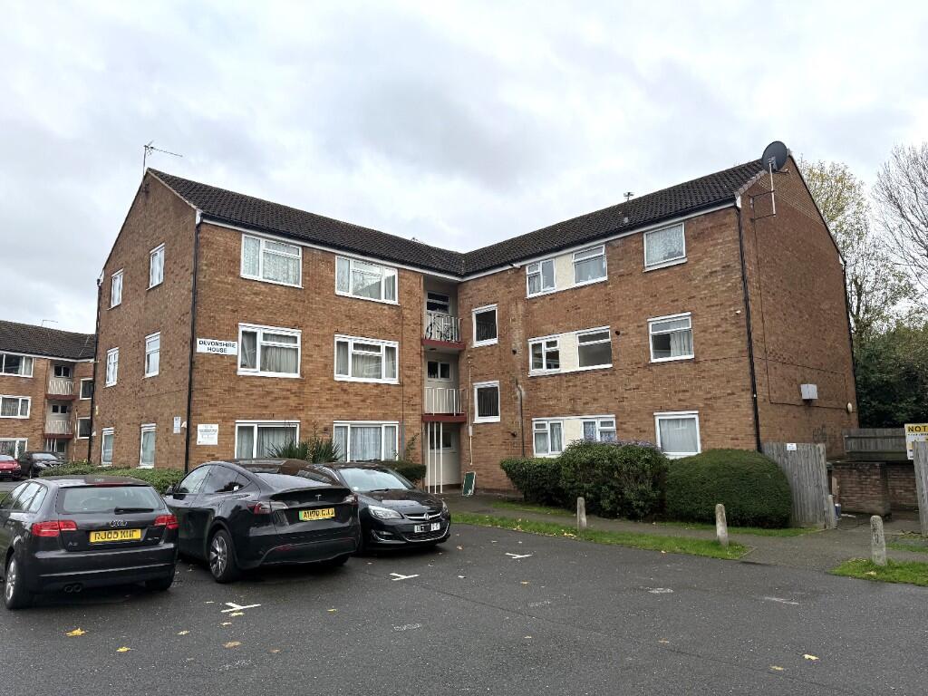 Main image of property: Devonshire House, The Farmlands, Northolt, Middlesex, UB5 5EN