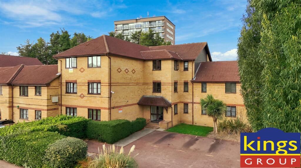 Main image of property: Hickory Close, Edmonton, N9