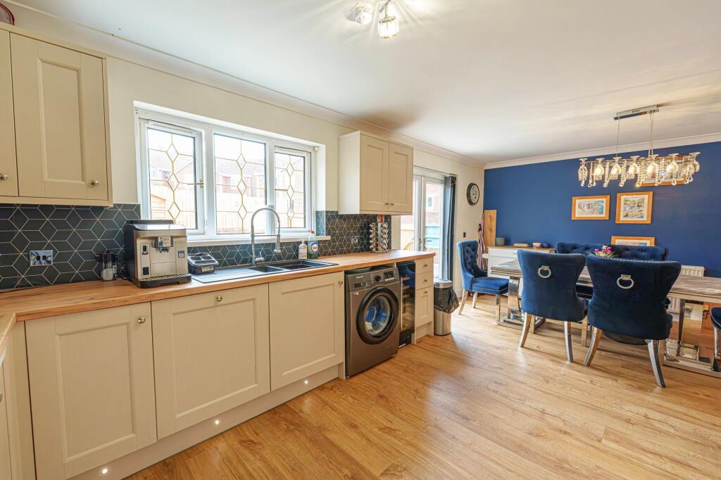 House in Bargoed, Pontlottyn - More