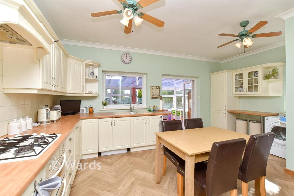 Canadian Avenue, Gillingham, Kent - View 4