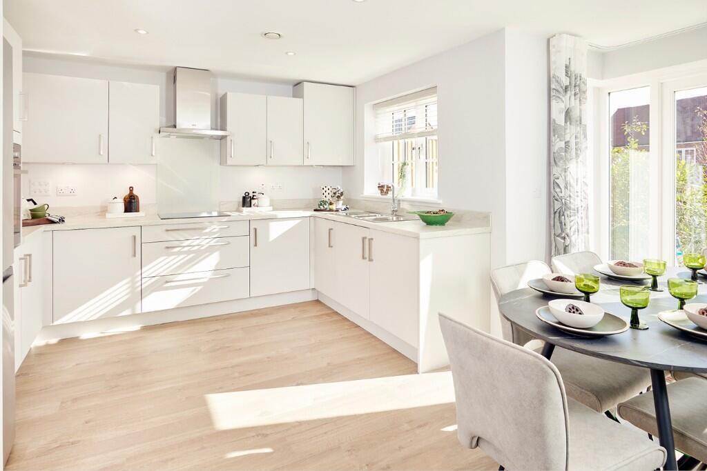 Main image of property: Kilburn Place,
Didcot,
Oxfordshire,
OX11 9SH