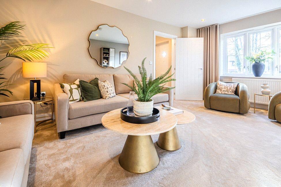 House in Hemel Hempstead, Hazlemere - More