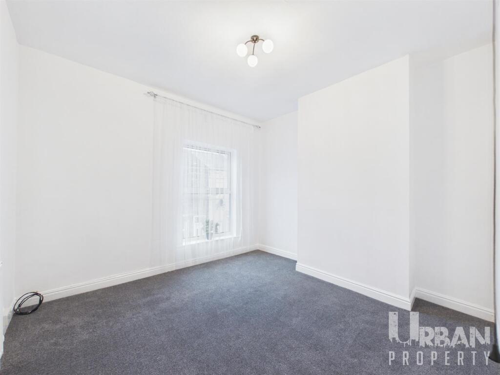 House in Hull, Kingston upon Hull - View 5
