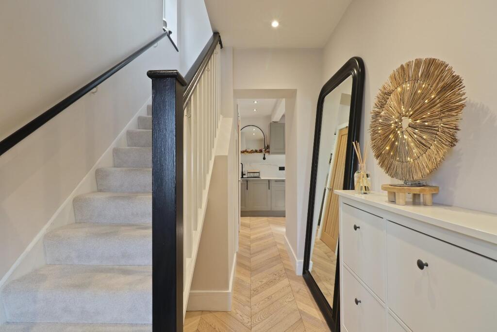 House in Sheffield, Shirecliffe - View 5